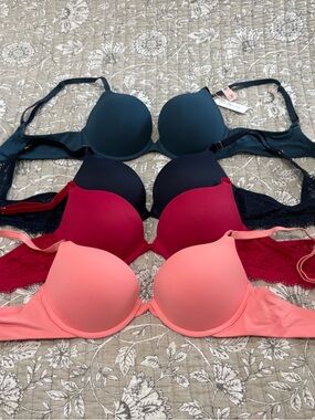 Soma Smooth T-Shirt Bra Set in Navy, Wine, Coral